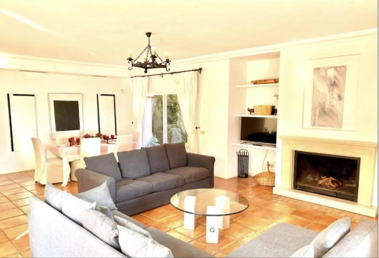 Villa 9 La Alzambra-Puerto Banus Marbella