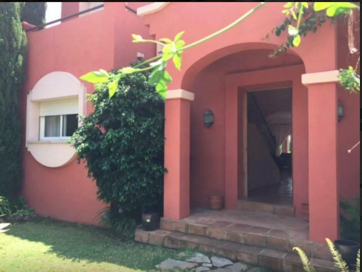 Villa 9 La Alzambra-Puerto Banus Marbella